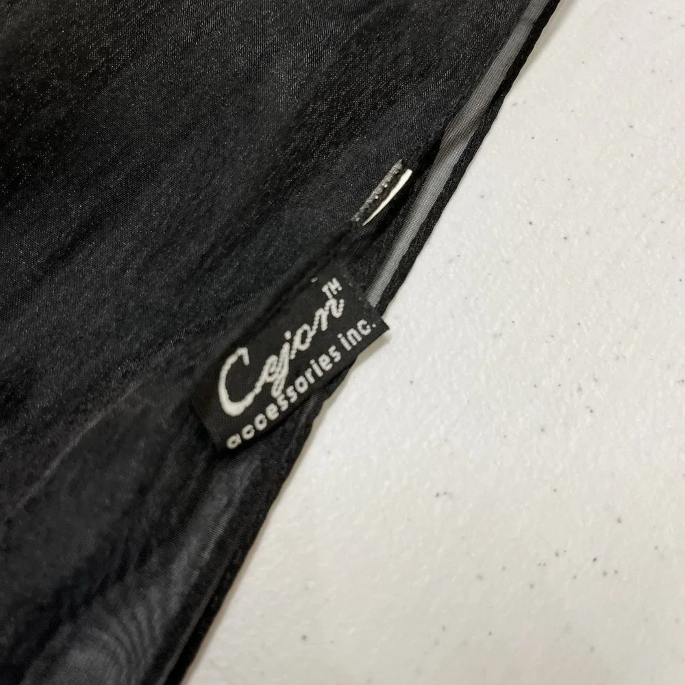 Cejon scarf wrap